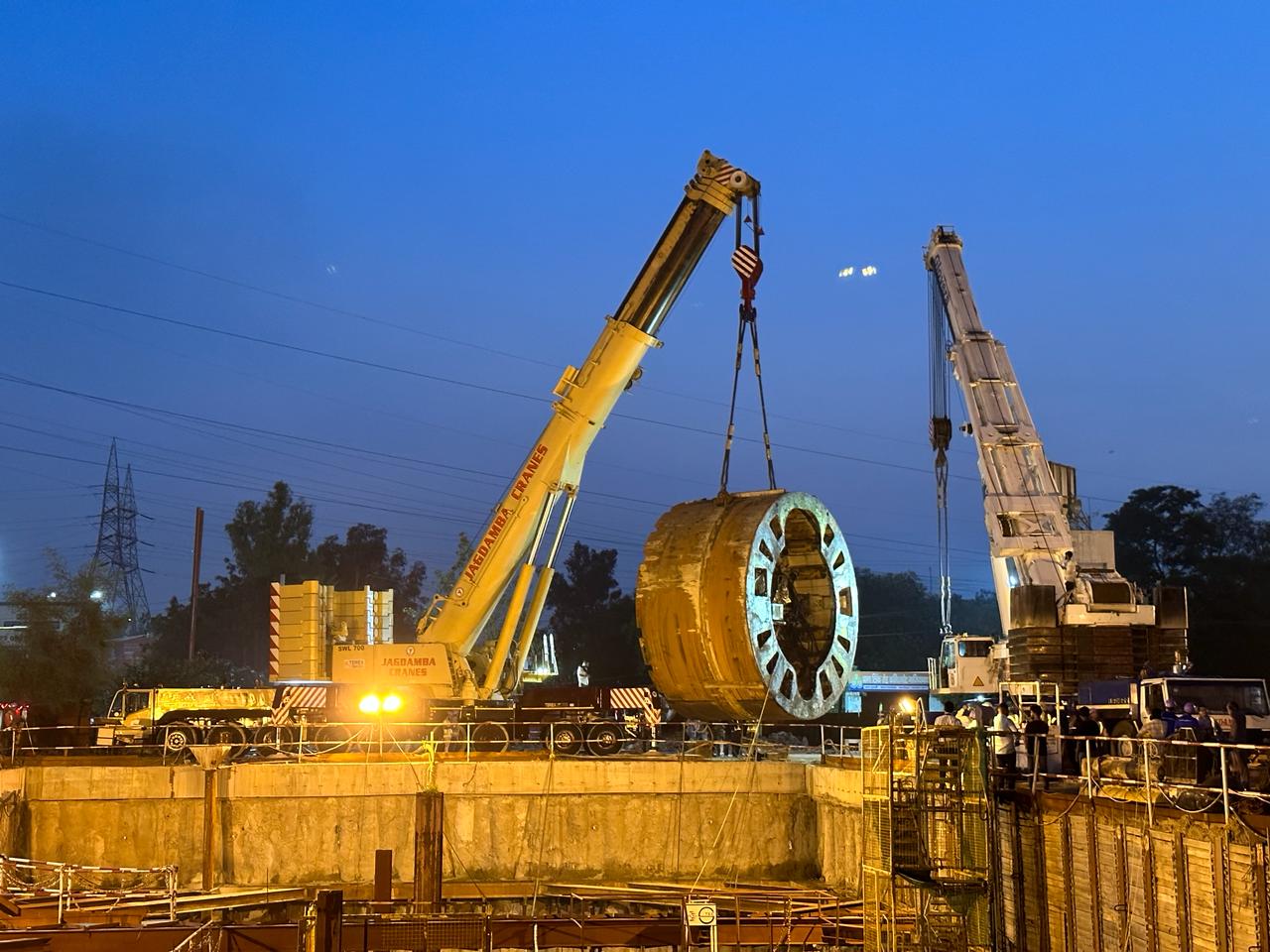 crane hire ghaziabad